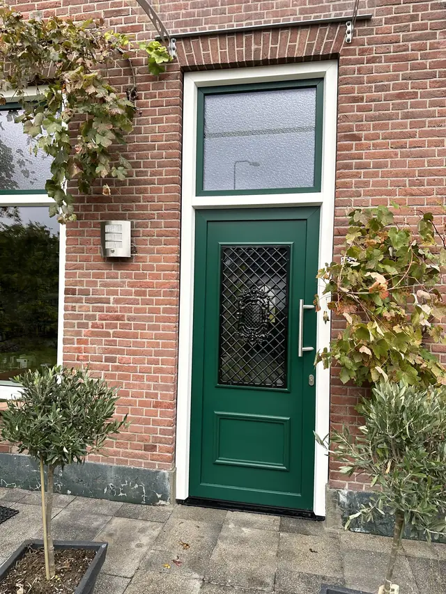Houten kozijnen vervangen door kunststof, foto 2 van 13